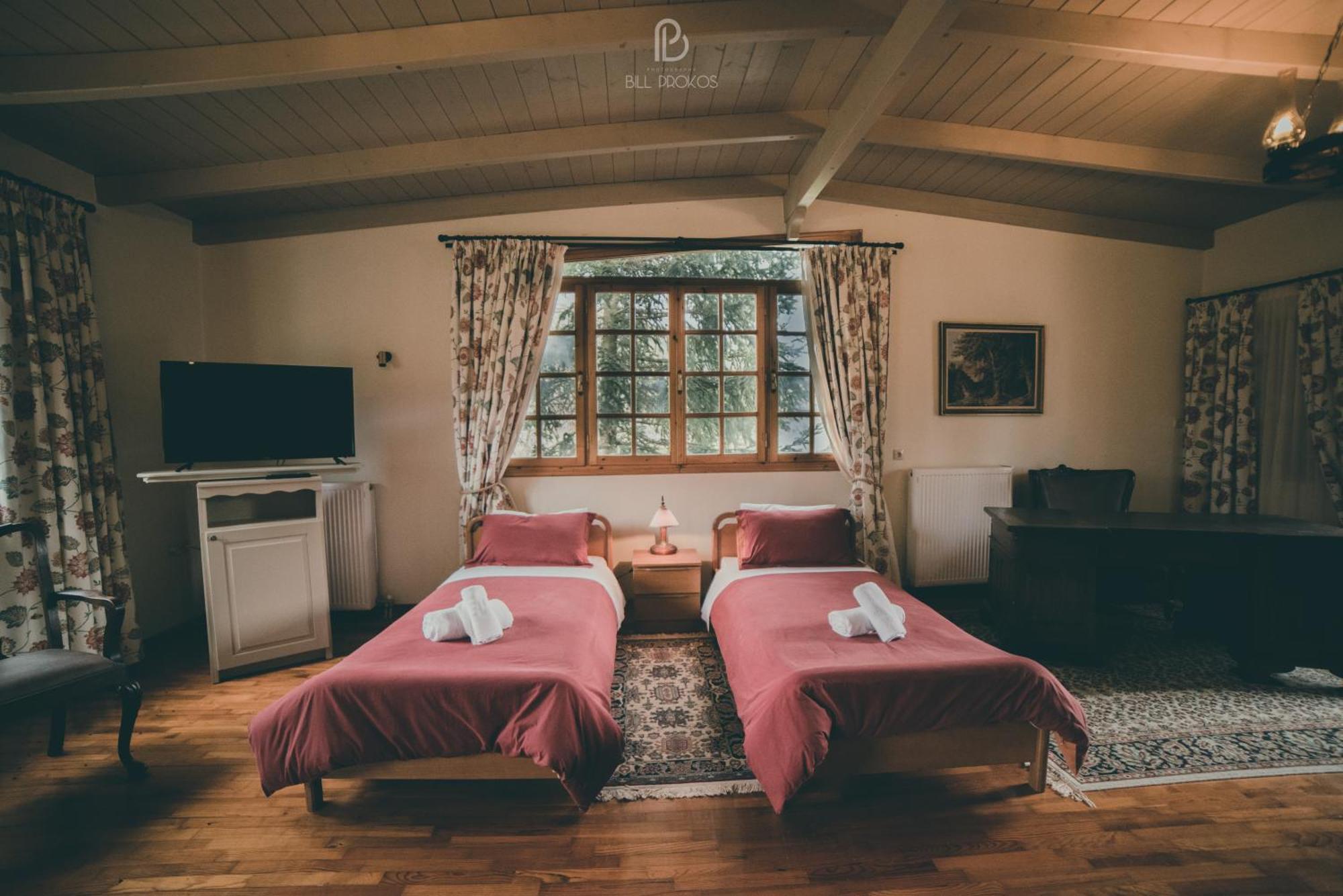 Bourazani Wild Life Resort Konitsa Habitación foto